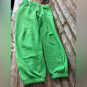 Men’s Pantone Green Sweat Pants no tag Size Large (?)
